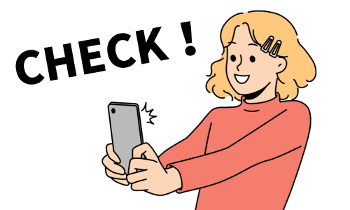 LINE公式アカウントの試作版をチェックしている女性。